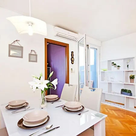 Apartament Joker